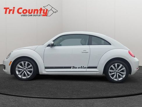 Used 2014 Volkswagen Beetle TDI FWD image 5