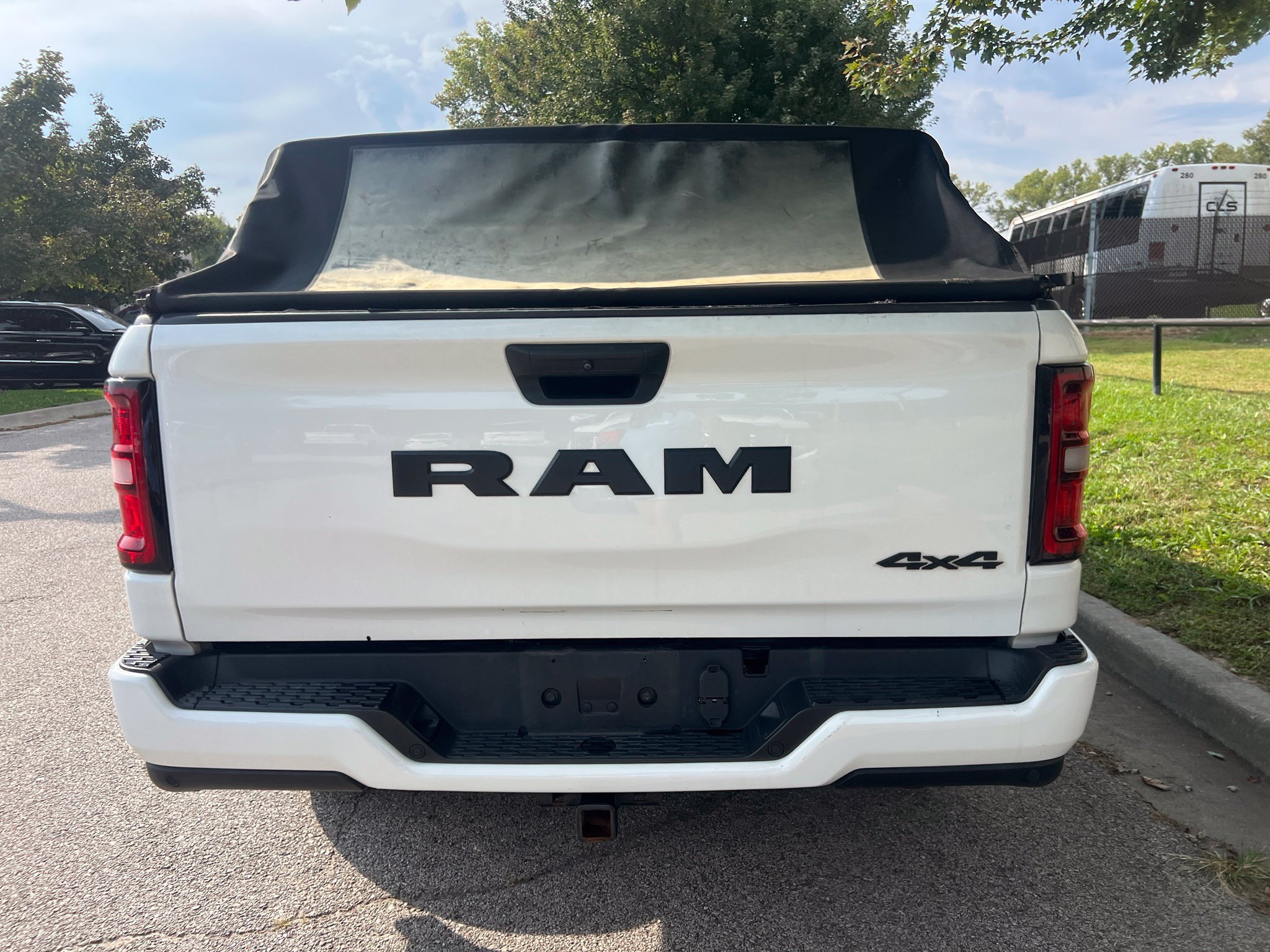 Used 2025 RAM 1500 Tradesman w/ Night Edition AWD/4WD image 6