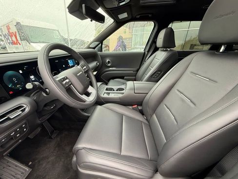 Certified 2026 Hyundai Palisade Calligraphy AWD/4WD image 13