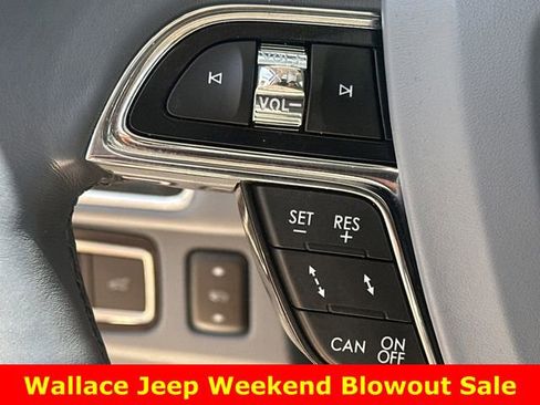 Used 2020 Lincoln Navigator L Black Label w/ Cargo Convenience Package AWD/4WD image 29