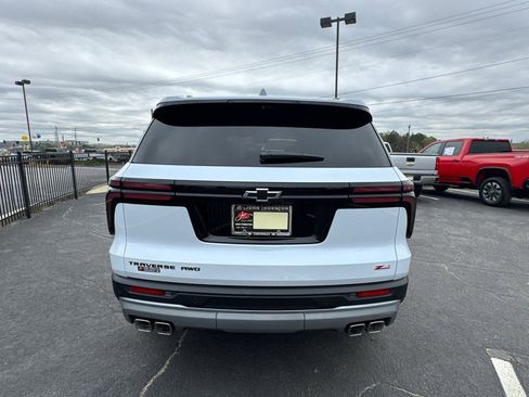 New 2026 Chevrolet Traverse Z71 w/ Driver Confidence Package image 7