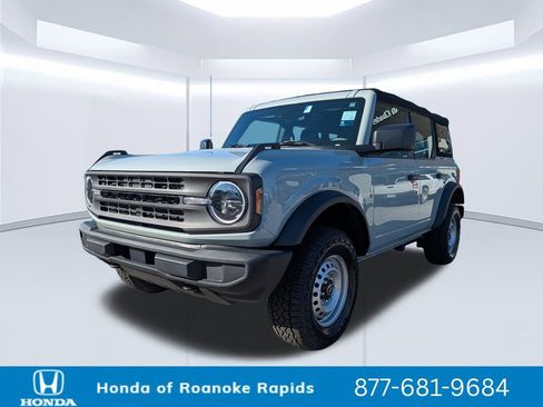 Used 2022 Ford Bronco 4-Door image 7