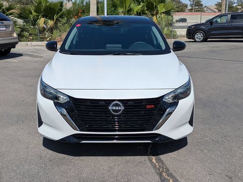 Certified 2025 Nissan Sentra SR FWD image 5