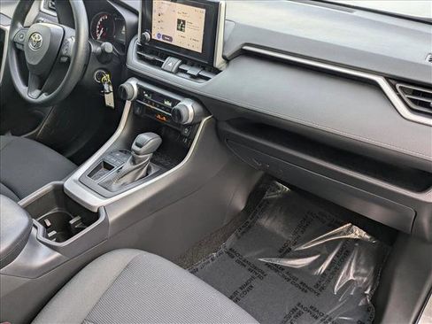 Used 2025 Toyota RAV4 LE image 20