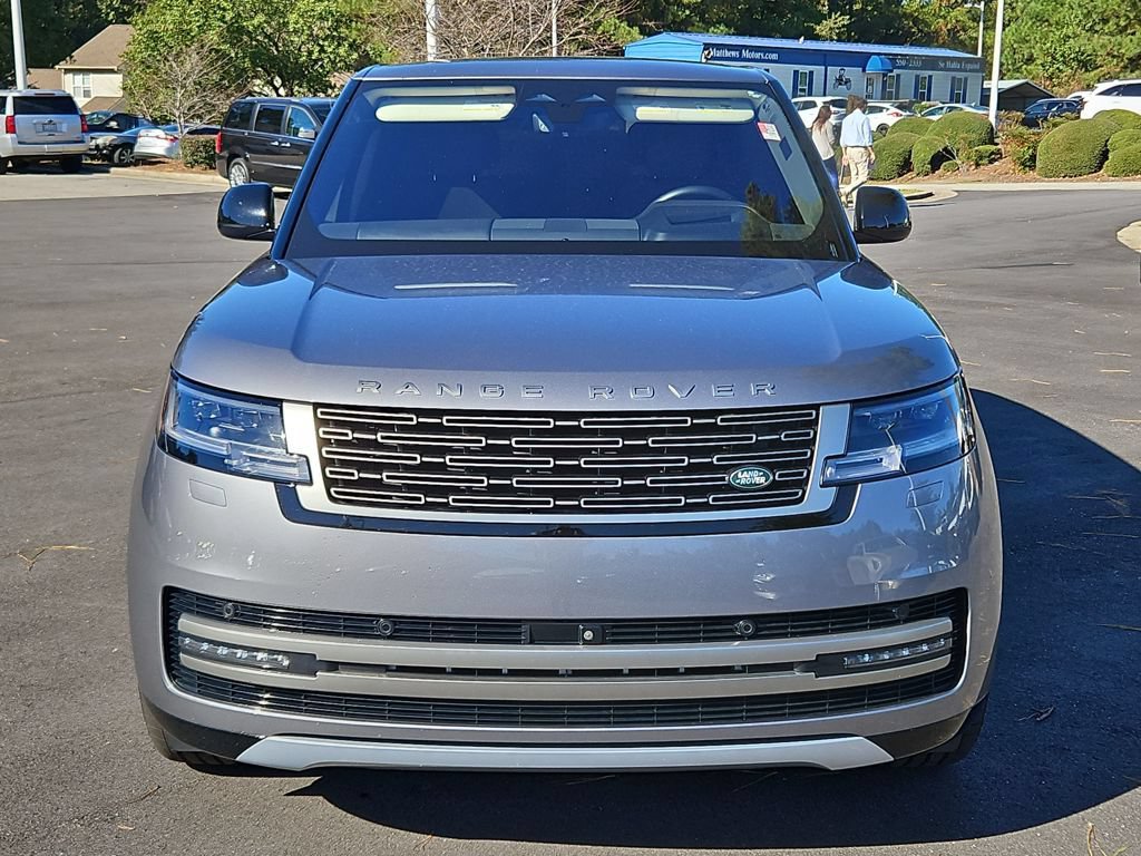 Used 2023 Land Rover Range Rover Long Wheelbase SE AWD/4WD image 2