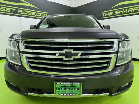 Used 2017 Chevrolet Suburban LT AWD/4WD image 3