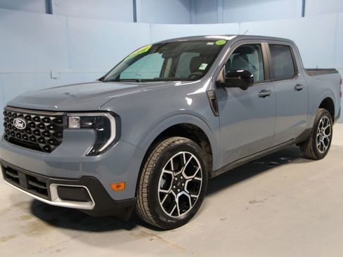 Used 2025 Ford Maverick Lariat image 27