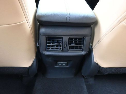 Used 2025 Toyota RAV4 XLE Premium FWD image 38