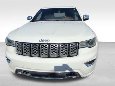 Used 2021 Jeep Grand Cherokee Overland w/ Trailer Tow Group IV image 2