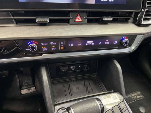 Used 2023 Kia Sportage X-Line w/ X-Line Premium Package AWD/4WD image 25