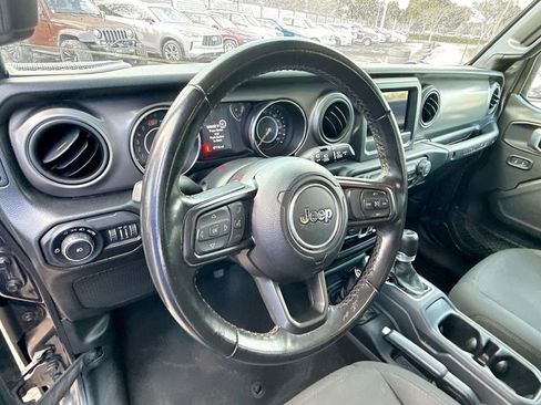 Used 2022 Jeep Wrangler Unlimited Sport S image 12