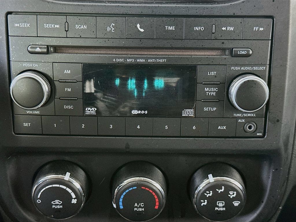 Used 2012 Jeep Compass Sport FWD image 17