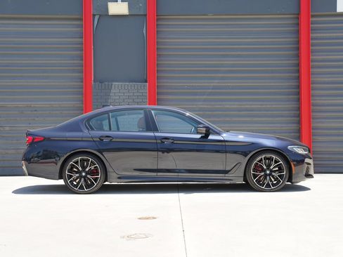 Used 2023 BMW 540i w/ M Sport Package RWD image 11