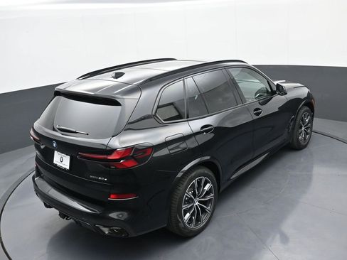 New 2026 BMW X5 xDrive50e w/ M Sport Package image 36
