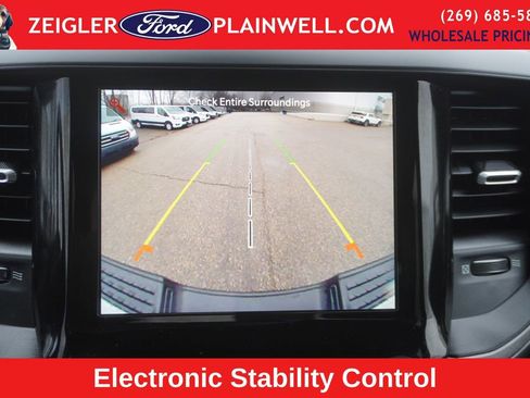 Used 2023 RAM 3500 Tradesman w/ Convenience Group image 16