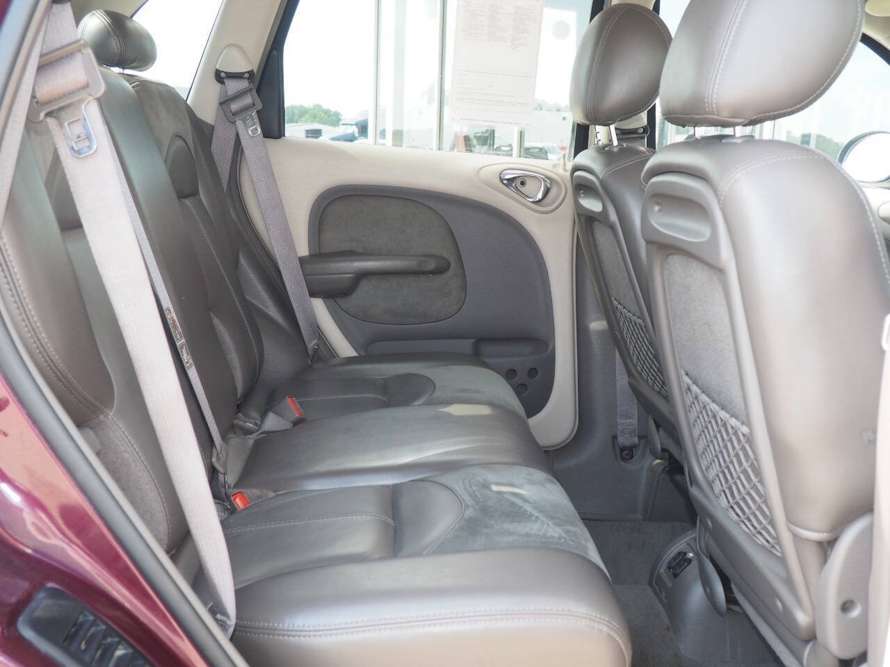 Used 2002 Chrysler PT Cruiser Limited FWD image 12