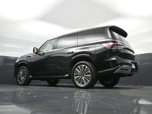 New 2026 INFINITI QX80 Luxe image 60
