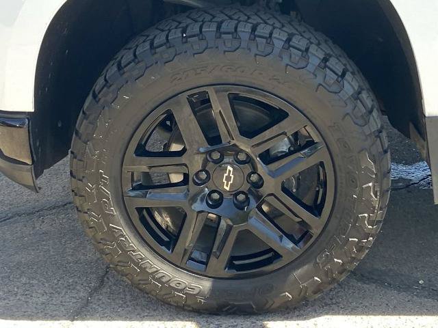 Used 2021 Chevrolet Silverado 1500 LT Trail Boss w/ Convenience Package II AWD/4WD image 28