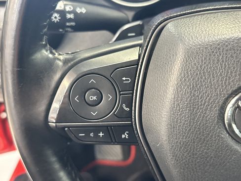 Used 2021 Toyota Camry SE image 30