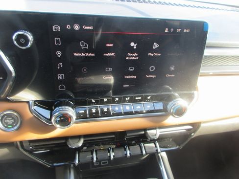 New 2026 GMC Canyon AT4 image 18