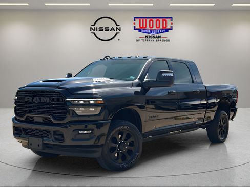 Used 2026 RAM 2500 Laramie AWD/4WD image 7