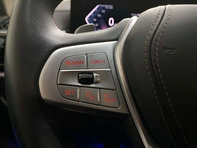 Used 2026 BMW X7 xDrive40i w/ Premium Package AWD/4WD image 41