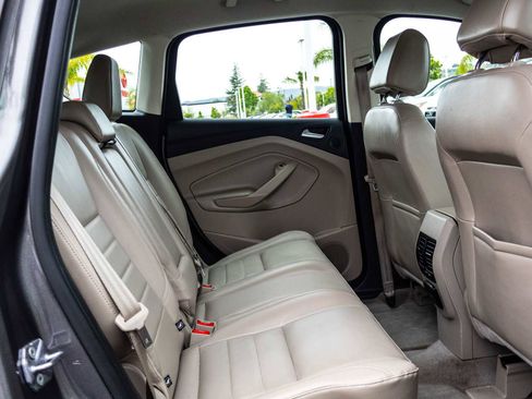 Used 2014 Ford C-MAX SEL w/ Equipment Group 301A FWD image 20