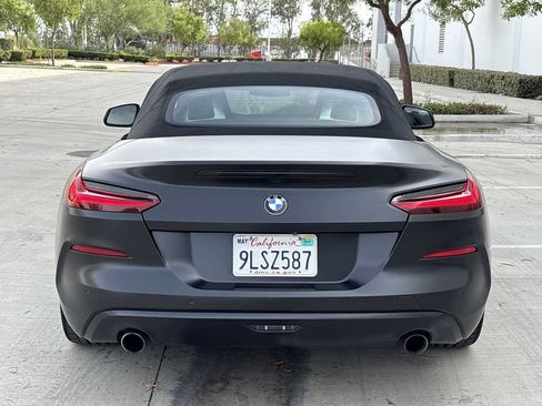 Used 2021 BMW Z4 sDrive30i w/ Convenience Package RWD image 4