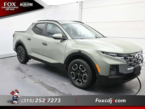 Used 2024 Hyundai Santa Cruz SEL w/ Activity Package image 2