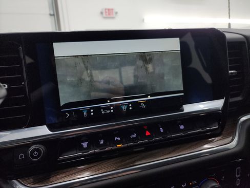 Used 2025 Chevrolet Silverado 3500 LT w/ All Star Edition image 21