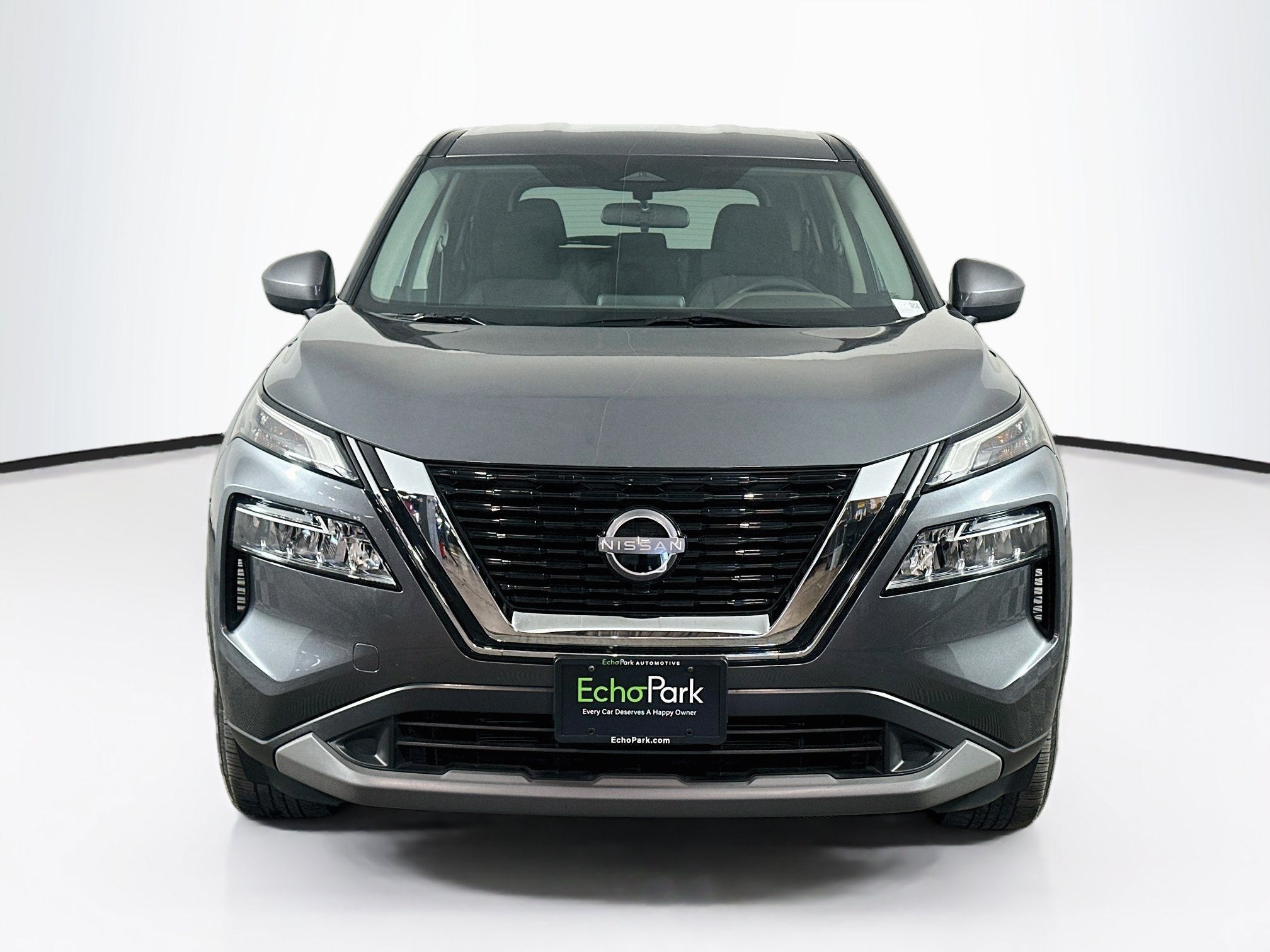 Used 2023 Nissan Rogue SV FWD image 2