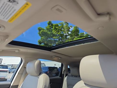Certified 2023 Lincoln Nautilus Reserve w/ Equipment Group 202A AWD/4WD image 6