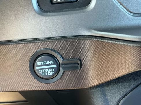 Used 2023 Ford Bronco Outer Banks AWD/4WD image 33