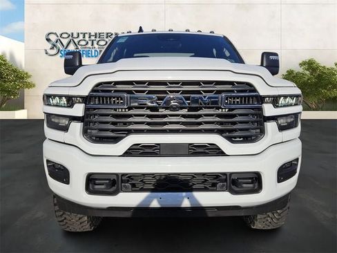 New 2026 RAM 2500 Big Horn AWD/4WD image 8