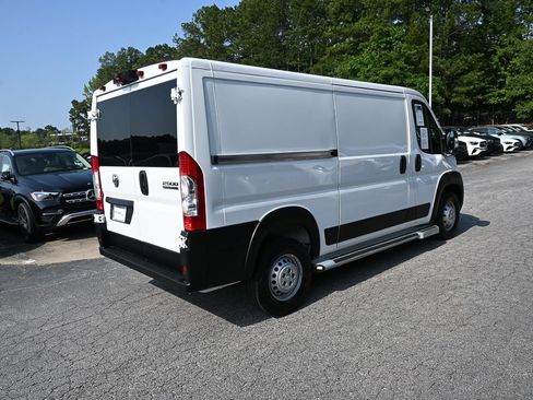 Used 2025 RAM ProMaster 2500 w/ U-Haul Equipment Group FWD image 23