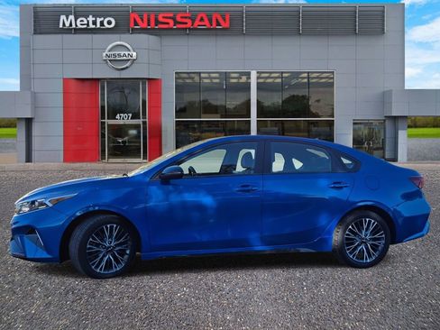 Used 2023 Kia Forte GT-Line w/ GT-Line Technology Package image 3