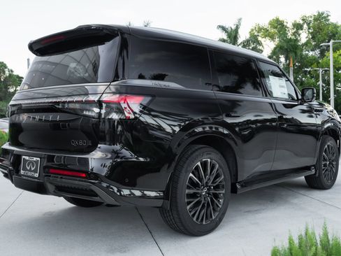 New 2026 INFINITI QX80 Autograph w/ Premium Cargo Package image 22
