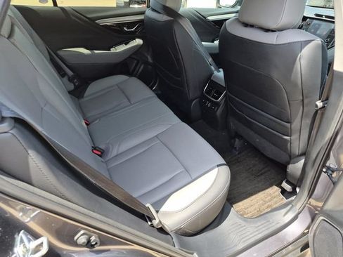 Certified 2025 Subaru Outback Limited AWD/4WD image 18