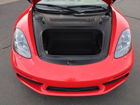 Used 2017 Porsche 718 Boxster RWD image 46