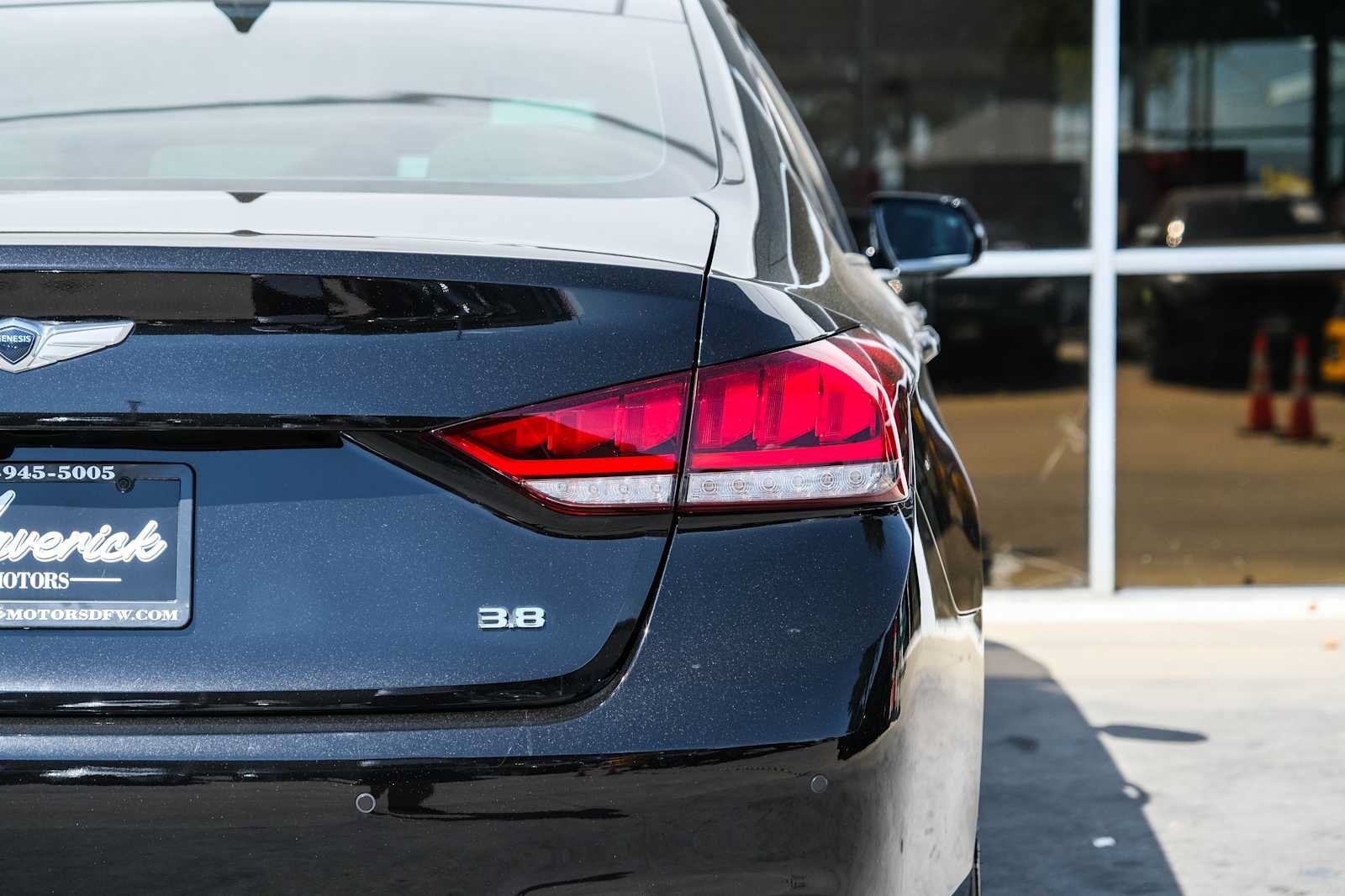 Used 2018 Genesis G80 3.8 w/ Option Group 02 RWD image 13