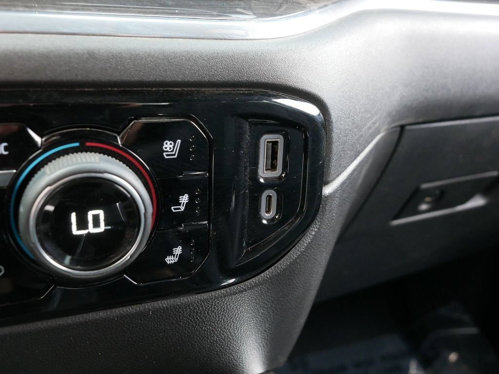 Used 2023 Chevrolet Silverado 1500 LTZ AWD/4WD image 26