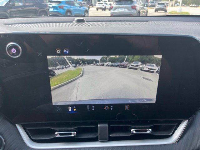 Used 2025 Chevrolet Equinox LT w/ Convenience Package II FWD image 28