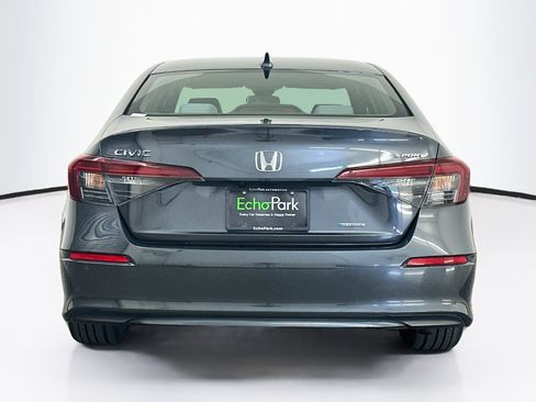 Used 2025 Honda Civic Sport image 7