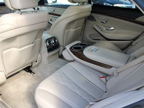 Used 2014 Mercedes-Benz S 550 Sedan image 20