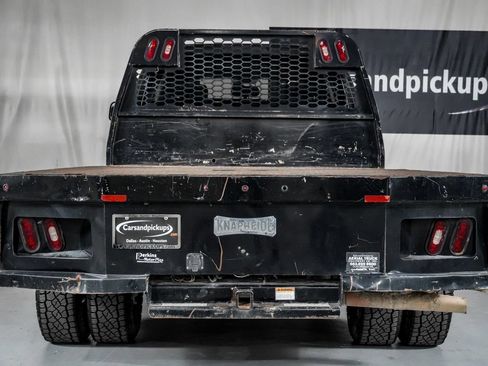 Used 2018 RAM 3500 Tradesman w/ Chrome Appearance Group AWD/4WD image 9