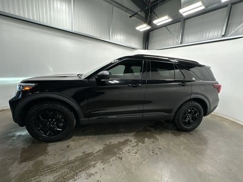 Used 2021 Ford Explorer Timberline image 2