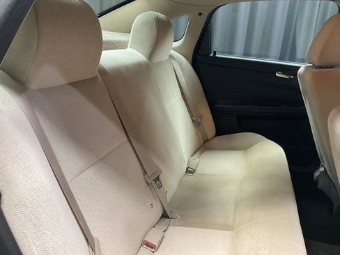 Used 2015 Chevrolet Impala LS image 13