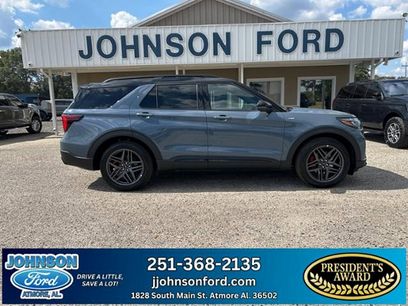 New 2025 Ford Explorer ST-Line w/ Premium Package