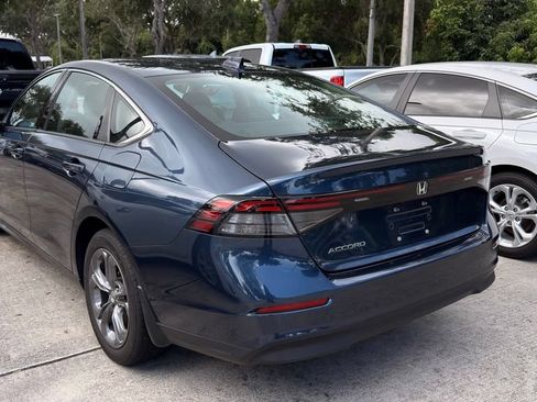 Used 2023 Honda Accord EX image 8