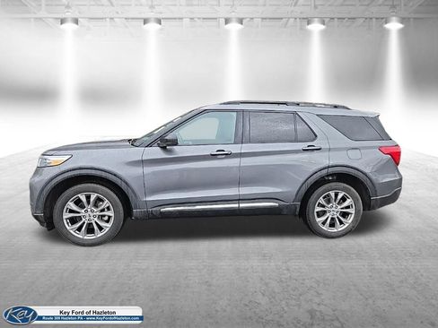 Used 2023 Ford Explorer XLT w/ Equipment Group 202A image 11
